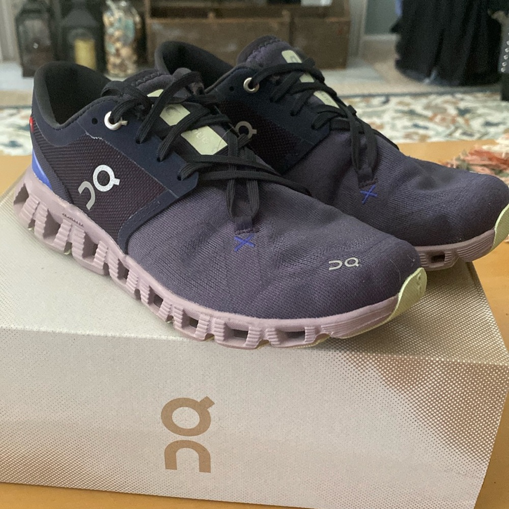OnCloud X shoes